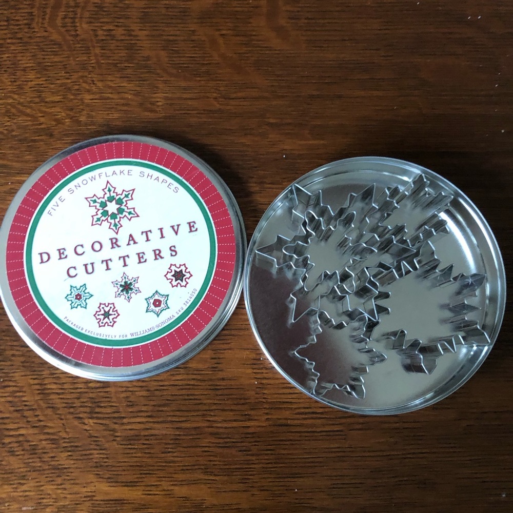 Williams Sonoma snowflake cookie cutters